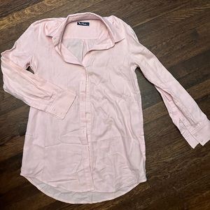 Poeta women’s pink small button down